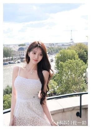 黄晓明女友遭疑是「天王嫂训练营」一员！　课程内容被网扒出