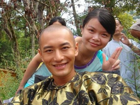 华谊百人明星零距离收上千邮件集结众星粉丝情