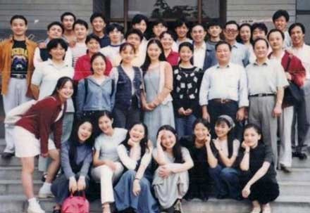 北京电影学院教授_电影学院表演系教授_中国电影教授