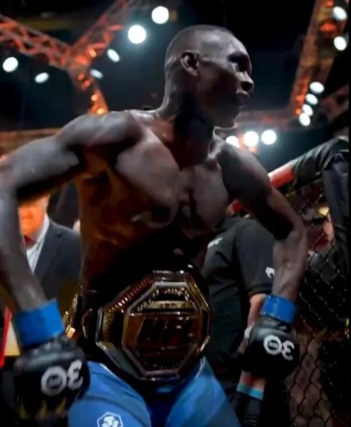 阿迪萨亚(Israel Adesanya)个人资料介绍，他是哪国人有哪些成就？