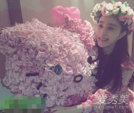 范冰冰为什么嫁给李晨 范冰冰李晨求婚现场图婚礼是什么时候