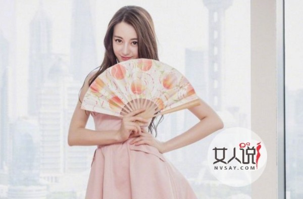 何炅骂迪丽热巴心机重是真的吗？ 何炅谢娜取关热巴什么情况？