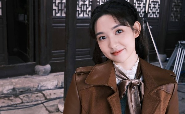 王玉雯《孤舟》旗袍造型惊艳变身热血少年肖若彤