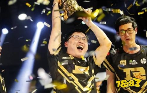英雄联盟uzi个人资料都有哪些内容 LOL选手简自豪个人资料介绍