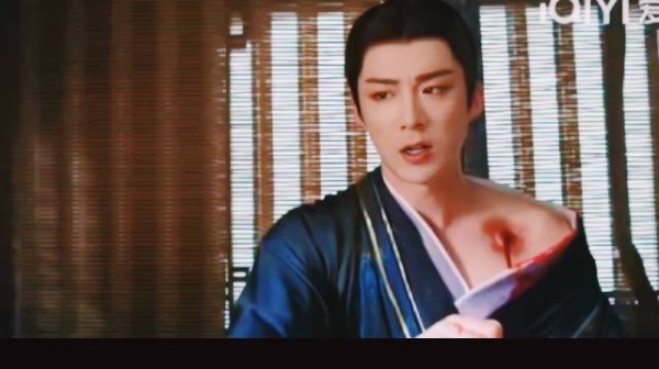 刘宇宁新剧《书卷一梦》首播登顶热度榜,饰演南珩离获赞演技细腻
