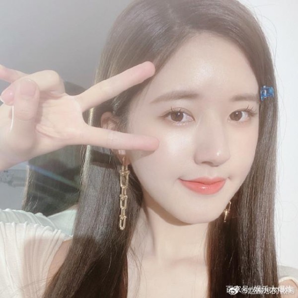 赵露思自称没伤害其他人！时隔两天回应，热度又高一截