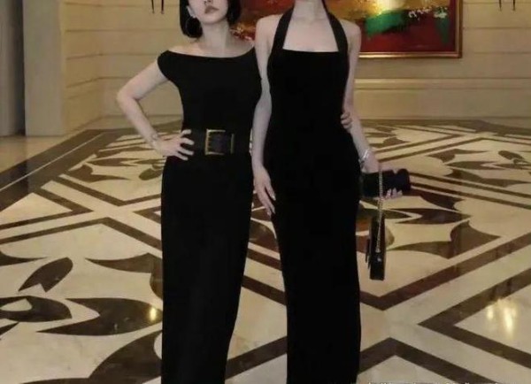 小曲线洗脑送女儿入富二代圈陪酒交际？