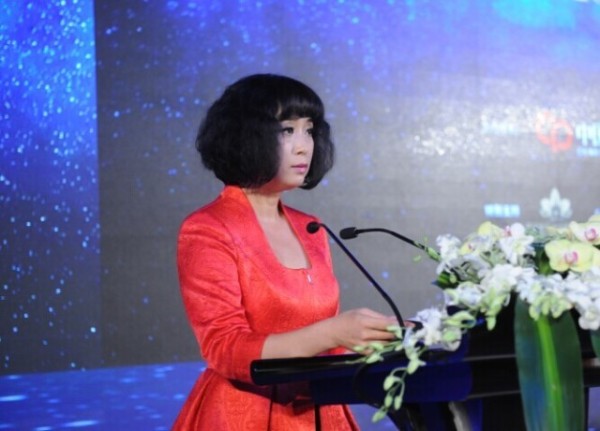 明星公益就像催化剂
