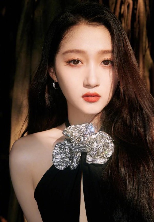 关晓彤李昀锐互动