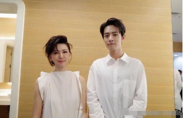 孙燕姿为什么受欢迎？肖战、张钰琪都是她粉丝，堪称明星收割机