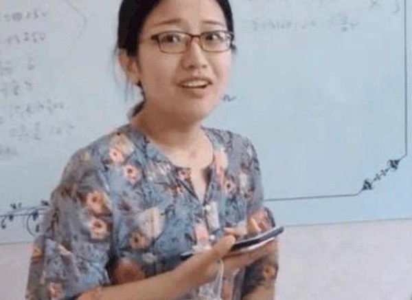 美食女神李子柒上节目被吐槽菜难吃，网红都是“见光死”