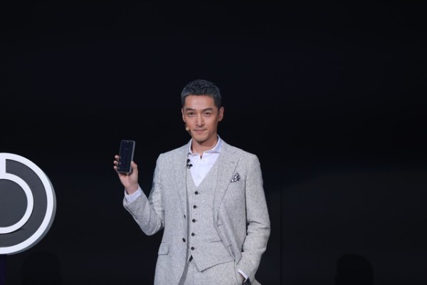 "泛娱乐"背后是手机厂商怎样的一盘棋? 