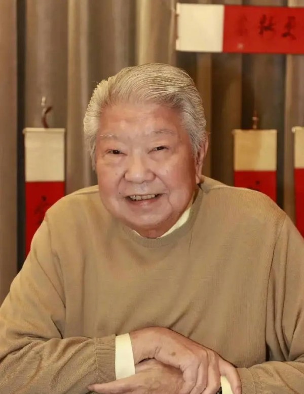 杨翱发文谈蔡澜遗产：好奇心并非是打听他人隐私