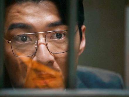 《以法之名》内鬼揭晓 大BOSS怒斥下属办事不力