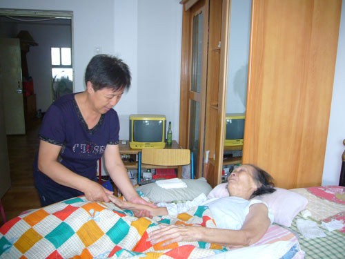 资料：万名孝星代表——李立