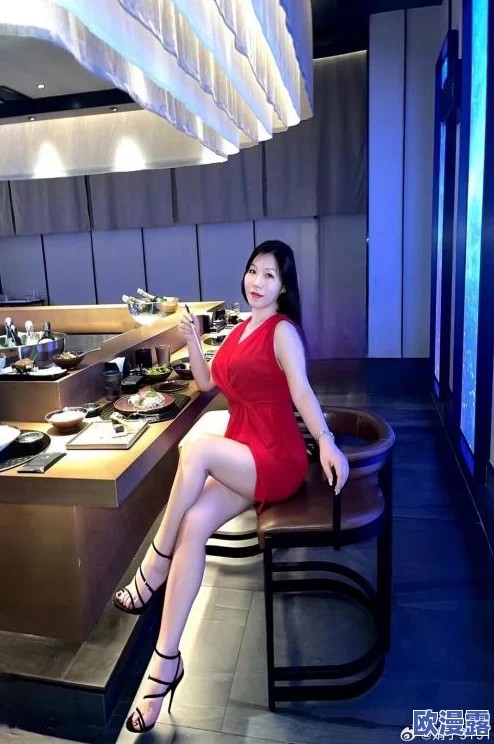 沈娜娜和苏语棠的合作有哪些？最新动态揭示两位明星在新项目中的精彩表现与互动细节
