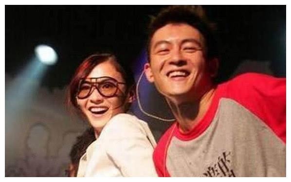 继陈冠希艳照门事件后，又一男星隐私泄露，微博发文大爆粗口