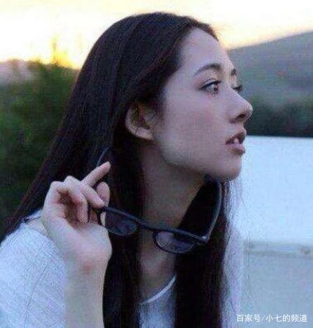 娱乐圈内发量惊人五大明星，你知道是谁吗？