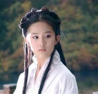 《逆水寒》明星捏脸数据放出：刘亦菲迪丽热巴谁更美？