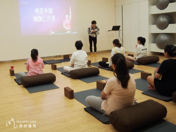 万人期待明星孕期瑜伽公开课再次开讲