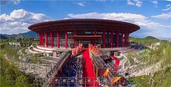 华表奖-北京雁栖湖国际会展中心全景