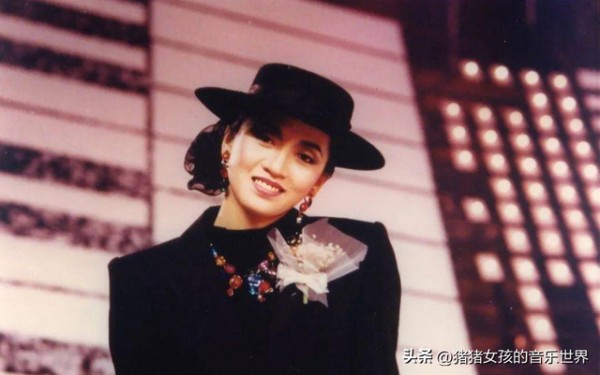 中国十大女歌手排名，每一位都是不可逾越的高峰