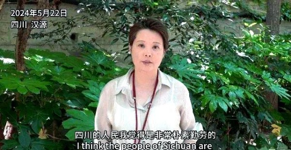 从光彩照人的明星到全能艺人的蜕变之路