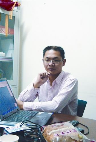 老孟：“山寨春晚一定要赢。”