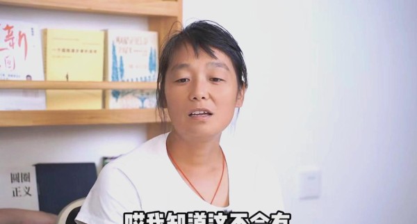张靓颖：从歌坛新秀到全球明星，幸福生活的典范