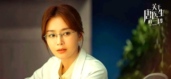魏大勋与秦岚的合作：娱乐圈中的友谊与共生