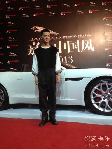 吴俊余出席嘉人中国风