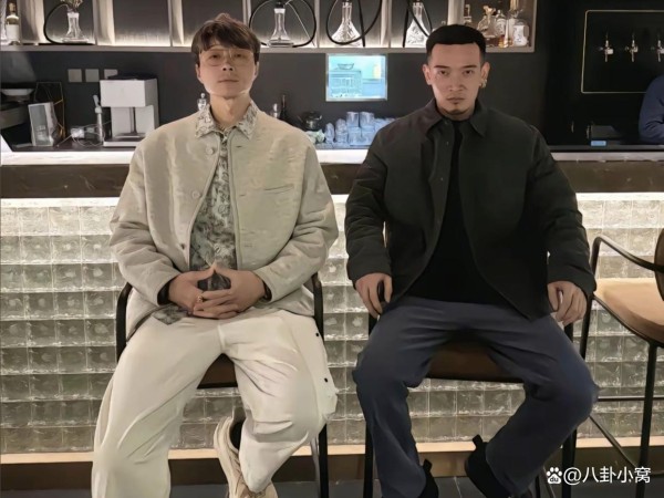 帝师与AKA恩怨始末：一场网红圈的“面子战争”