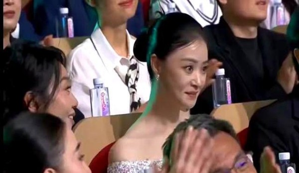 女艺人白玉兰陪跑的高情商发言 折射娱乐圈冷暖