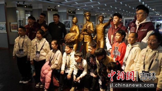 CBA全明星周末“光影蓝途·益诚同行”公益活动传承城市文脉