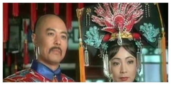 演过皇后的5大女星，戴春荣狠毒，蔡少芬腹黑，最后一位惊艳众人