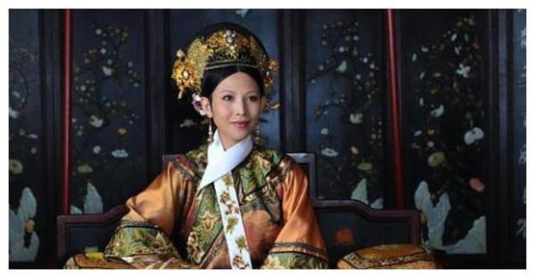 演过皇后的5大女星，戴春荣狠毒，蔡少芬腹黑，最后一位惊艳众人
