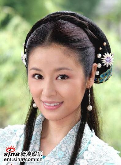 林心如“待嫁闺中”称对签约十分谨慎(附图)