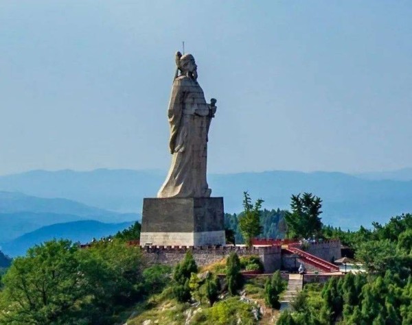 探寻安陆李白故里：诗意与传奇交织之地