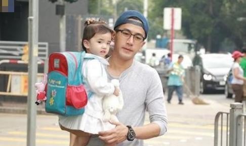 杨幂女儿5岁颜值曝光？明星子女遗传高颜值揭秘