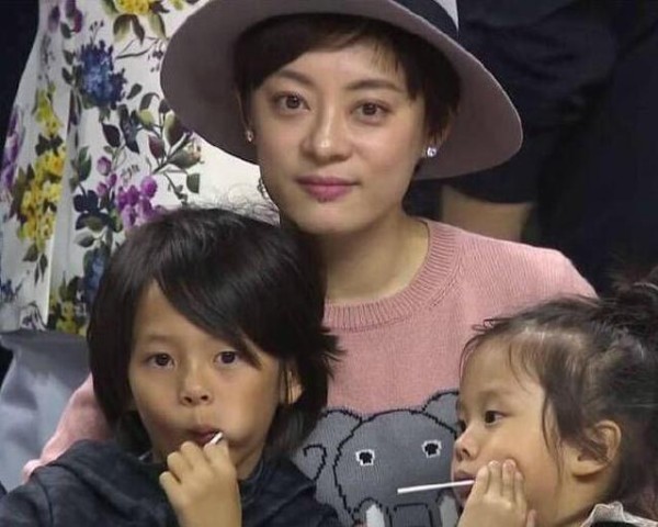 娱乐圈5位“辣妈”，赵丽颖、杨幂上榜，最后一位才是隐藏最深