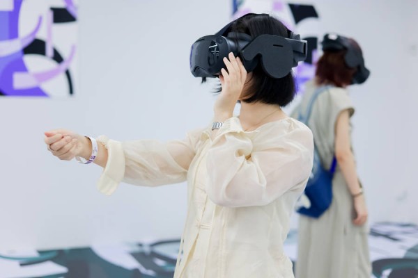 普拉多博物馆镇馆之宝首次“数字化离馆”，互动VR展登陆上海