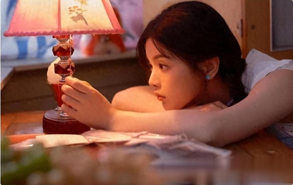 杨超越庆26岁生日，这一次，娱乐圈的残酷现实被体现得淋漓尽致