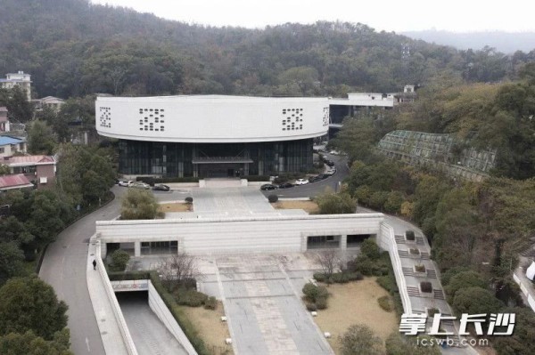 湖南大学国家超级计算长沙中心主楼。