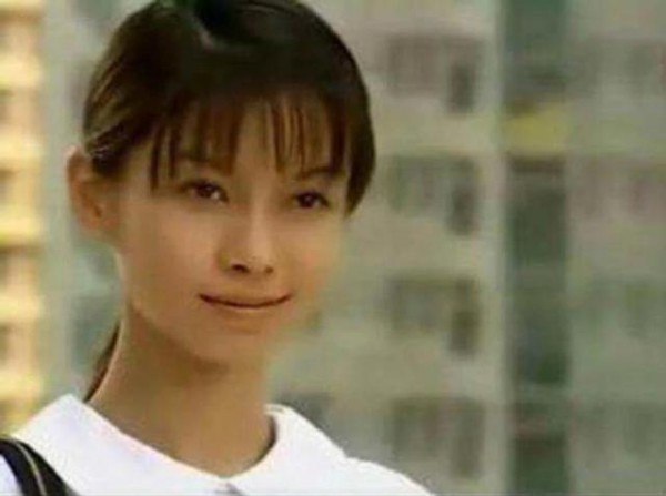 当红女星的第一部剧，没有整容和美颜，女星底子的差距一目了然