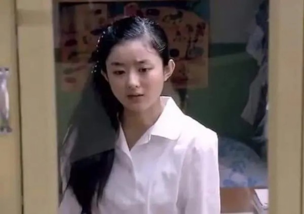 当红女星的第一部剧，没有整容和美颜，女星底子的差距一目了然