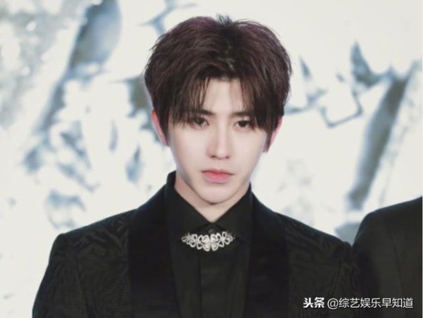 2018明星微博转赞评Top10，鹿晗颗粒无收蔡徐坤厉害了！