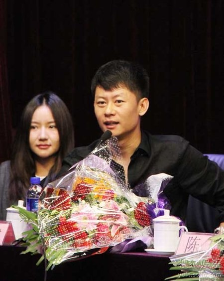 李健