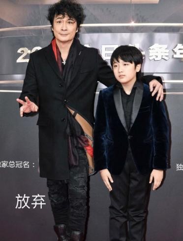 娱乐圈又见盛典！杨紫、关晓彤尽显仙女本色，最后一位好久不见！
