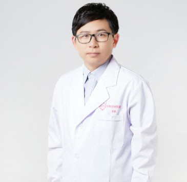 李真