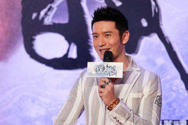 黄晓明紧急撤离风暴升级：真相背后隐藏的行业危机与明星责任